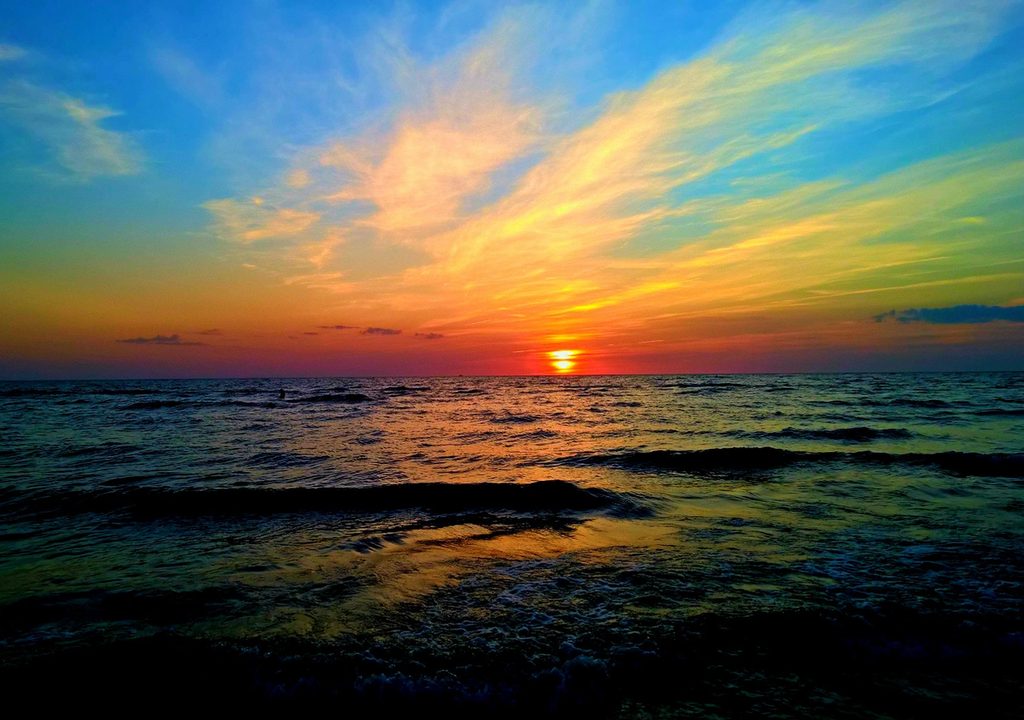 Sonneaufgang über dem Meer