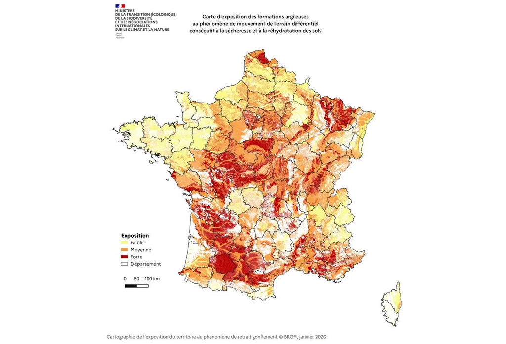 Plus de la moitié de la France est exposée au risque de fissures par temps de sécheresse Plus de la moitié de la France est exposée au risque de fissures par temps de sécheresse