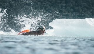 Desaf&iacute;o extremo en la Patagonia: m&aacute;s de 250 nadadores competir&aacute;n en aguas fr&iacute;as a 2&deg;C frente al glaciar Perito Moreno