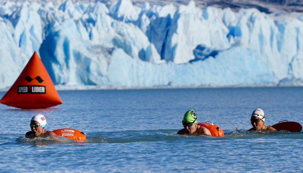 Más de 250 atletas de distintos países competirán frente al glaciar Perito Moreno Del 2 al 9 de agosto, más de 250 nadadores de distintos países competirán frente al glaciar Perito Moreno.