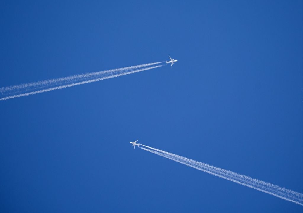 Rastos de aviões Rastos de aviões