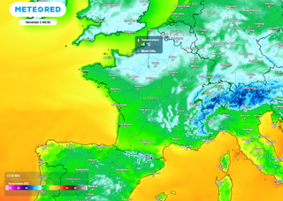 Descente d'air polaire vers la France : doit-on réellement craindre le retour imminent du froid et de la neige ?