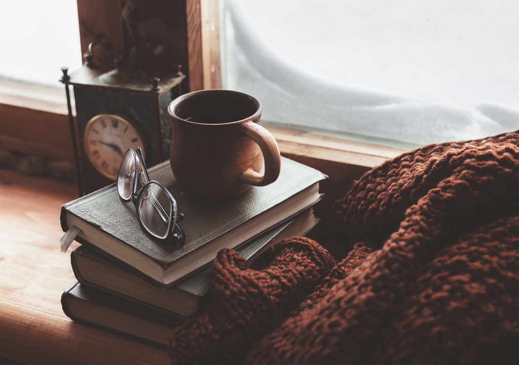 cafe, libros e invierno