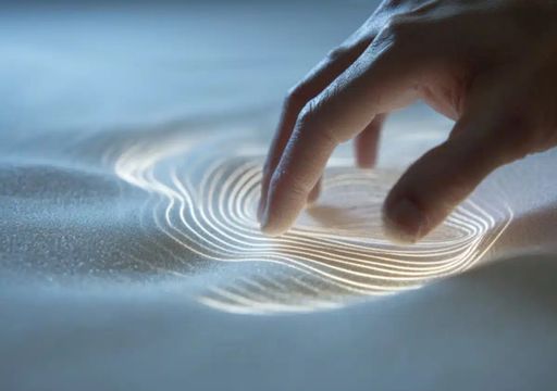 Descubren el séptimo sentido humano: el tacto remoto, para "sentir" sin tocar