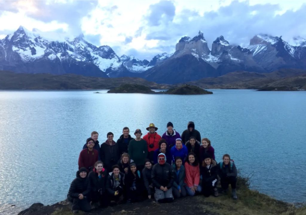Godoy y equipo en Patagonia Godoy y equipo en Patagonia