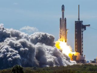 Despegue exitoso de Europa Clipper: la misión de la NASA que podría revelar vida en la luna de Júpiter