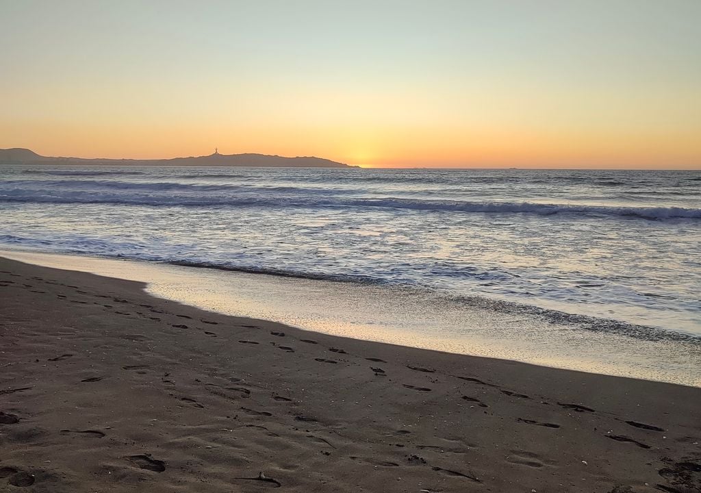 Atardecer en la Avenida del Mar, La Serena. Atardecer en la Avenida del Mar, La Serena.