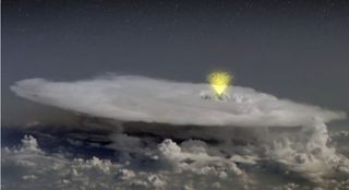 Destellos de rayos gamma surgen de una inesperada diversidad de tormentas eléctricas