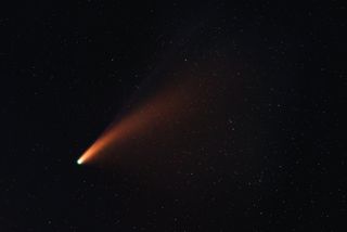 'Devil Comet' as Large as Mount Everest is Headed Towards Earth: No Need to Fear