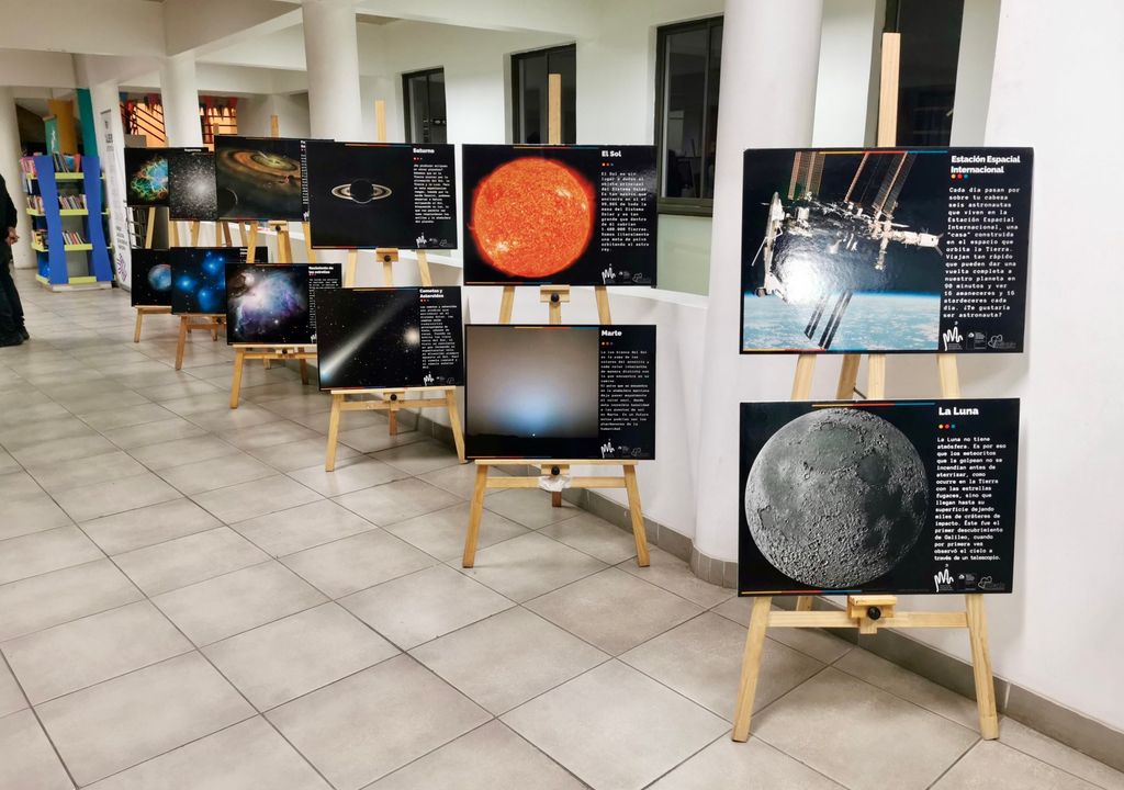 Exposición de astronomía en el Museo Histórico Nacional. Exposición de astronomía en el Museo Histórico Nacional.