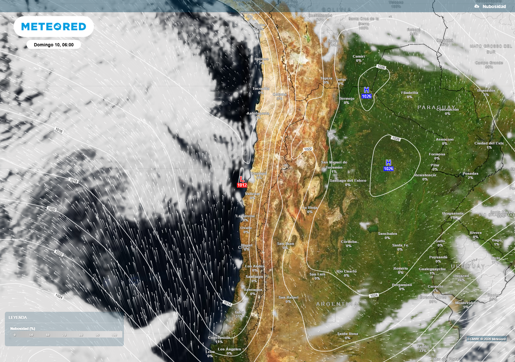 El norte de Chile estará dominado por estabilidad atmosférica este domingo, con cielos mayormente despejados hacia el interior y nubosidad costera durante la mañana.