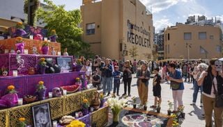 D&iacute;a de Muertos en Buenos Aires: la Embajada de M&eacute;xico llevar&aacute; un cementerio michoacano al Centro Cultural Recoleta