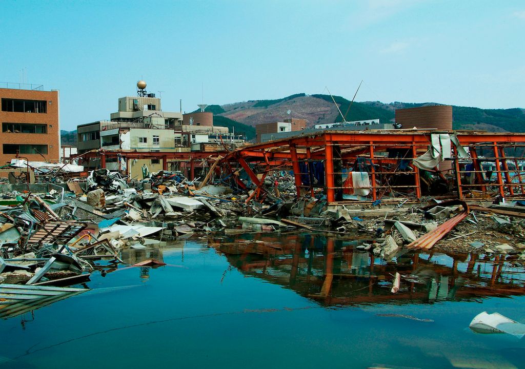 Destrucción Japón Tsunami Destrucción Japón Tsunami
