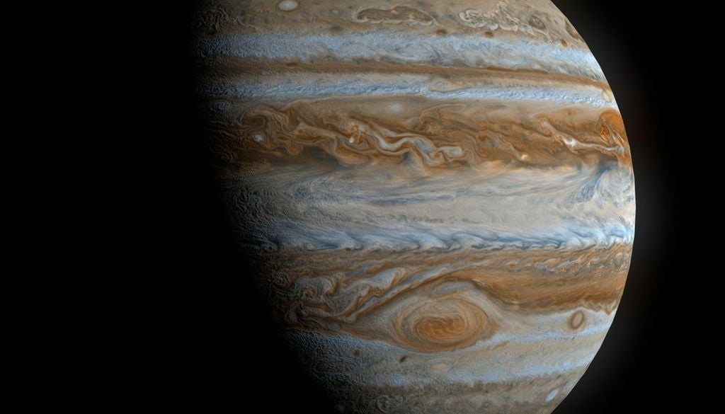 El huracan más famoso del Sistema Solar es la gran mancha roja, una tormenta que ha durado más de 400 años.