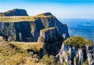 Dicas para aproveitar o feriadão de abril: 5 destinos econômicos longe da multidão