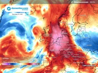 Über 35° im Schatten: Eine extreme Hitzeblase bringt den Höhepunkt der Hundstage. Wann kommt der radikale Wettersturz?