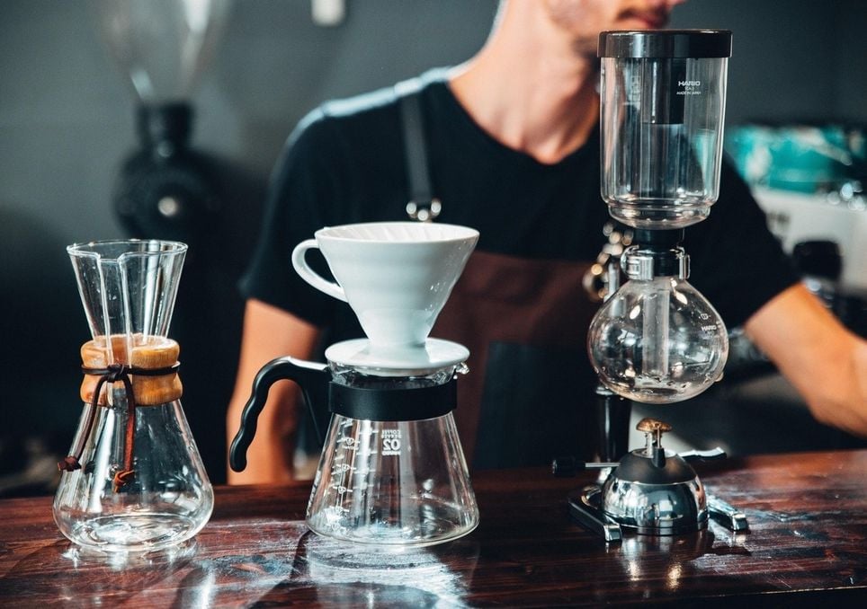 Die Physik des Kaffeebrühens: Forscher entwickeln den perfekten Brühvorgang mit weniger Bohnen