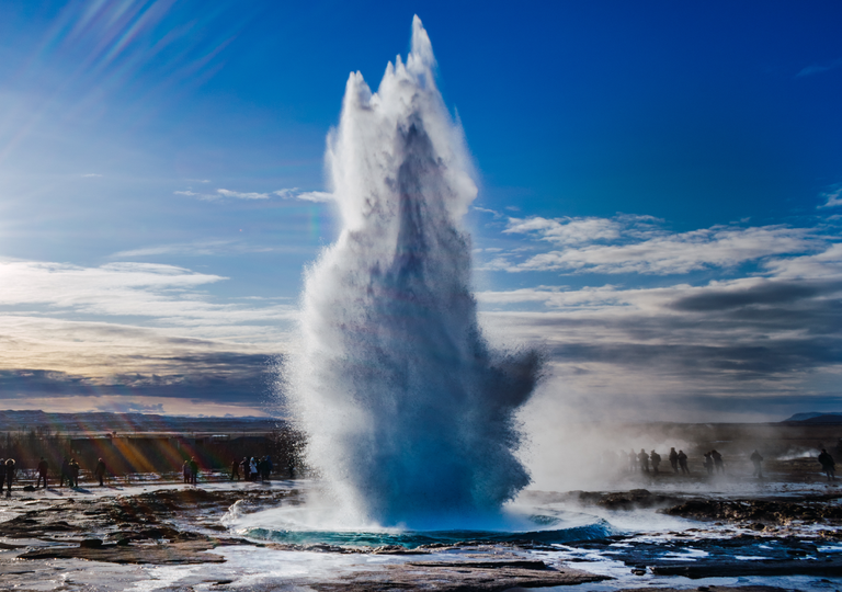 Análisis sin precedentes de la actividad sísmica en la caldera de Yellowstone, los impactantes hallazgos de los geólogos