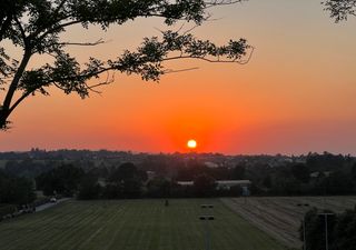 Diretta meteo sotto il caldo estremo: le ultime notizie sull’ondata di calore in Italia. Quanto durerà? 