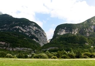 Disastro del Vajont, sono passati 61 anni: ecco cosa accadde sulle Alpi ed in che modo la geologia poteva evitarlo