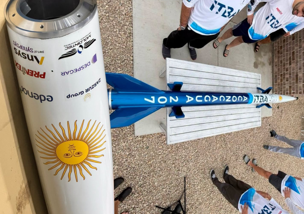 Cohete Aconcagua Los estudiantes argentinos diseñaron, fabricaron y validaron este el cohete Aconcagua. Foto: Gentileza ITBA Universidad