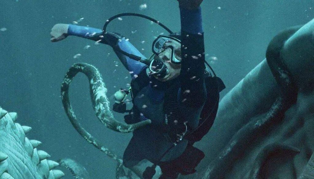 La Caída de la Ballena "La Caída de la Ballena": el nuevo thriller de Disney cuyo estreno en cines argentinos está previsto para el 15 de octubre.