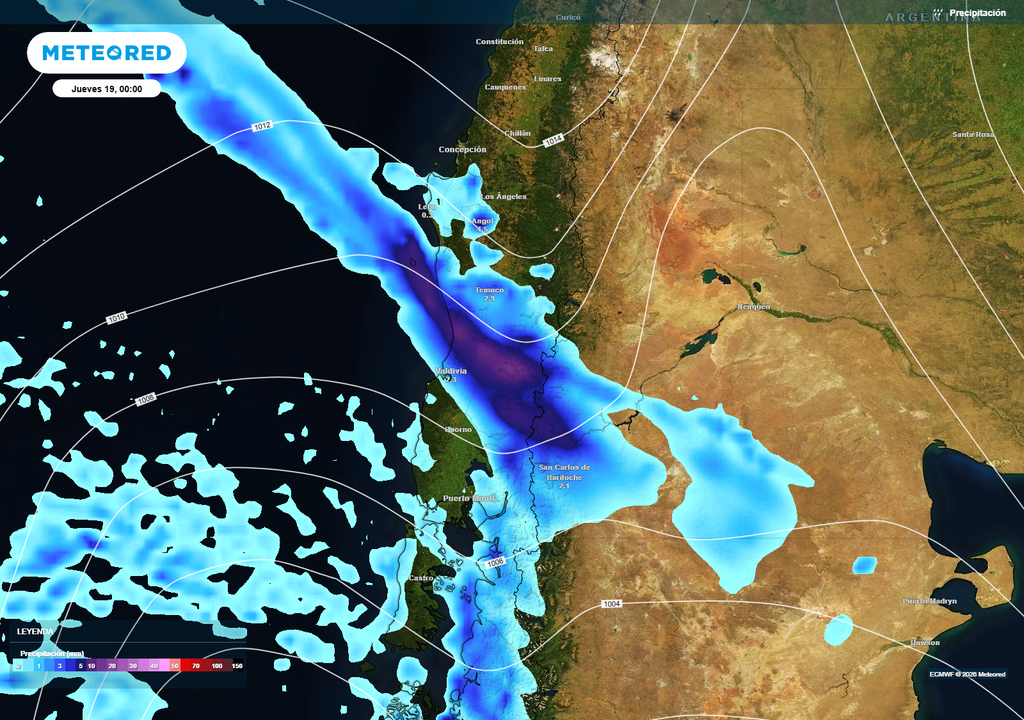 Sistema frontal deja una franja activa de precipitaciones entre La Araucanía y Los Lagos, con núcleos más intensos concentrados en corto periodo, en concordancia con los avisos de la DMC que advierten lluvias relevantes en la zona sur.