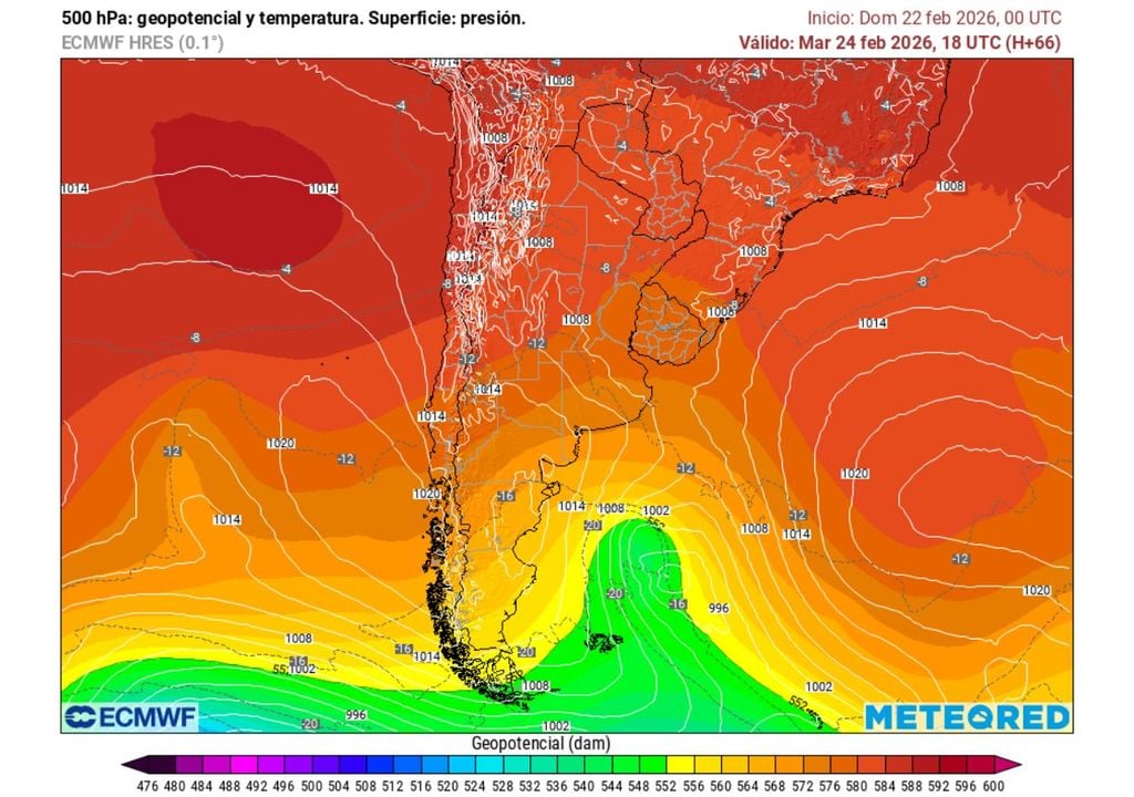 La imagen de altura geopotencial evidencia una dorsal en altura sobre la zona central, responsable del tiempo estable y las máximas sobre 34°C en sectores interiores.