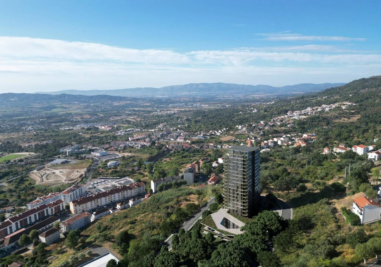 Mama Rachu Do “mamarracho” ao luxo: a velha torre de 50 metros da Covilhã prepara ...