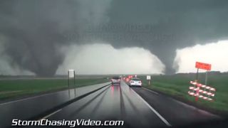 Doble tornado en Nebraska