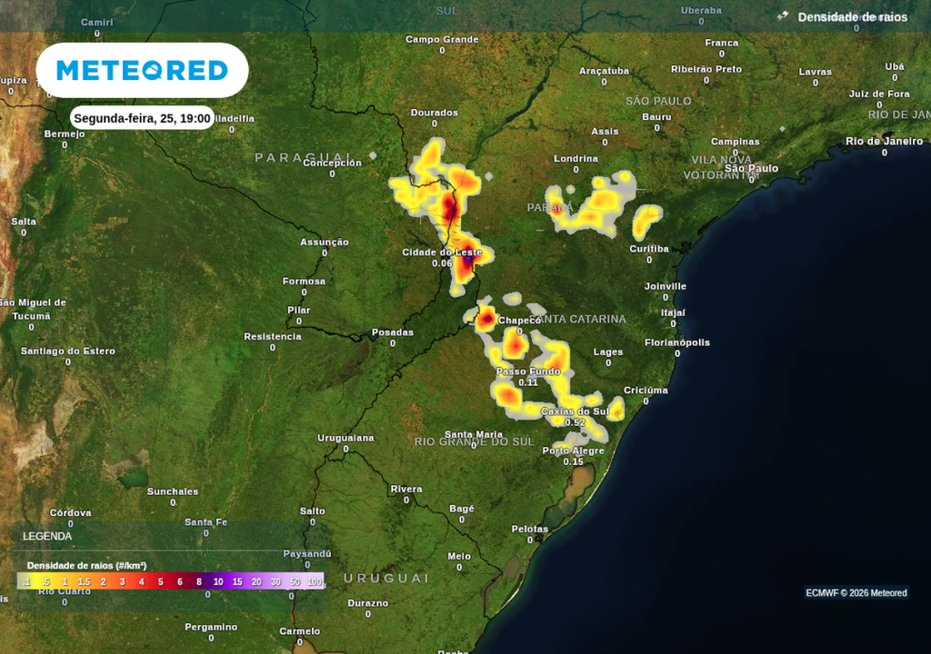 Previsão de tempestades segunda-feira (25), segundo o ECMWF.