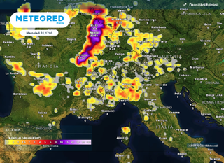 Domani caldo da bollino rosso in 12 città per l'anticiclone africano, ma attenzione ai nubifragi in queste aree