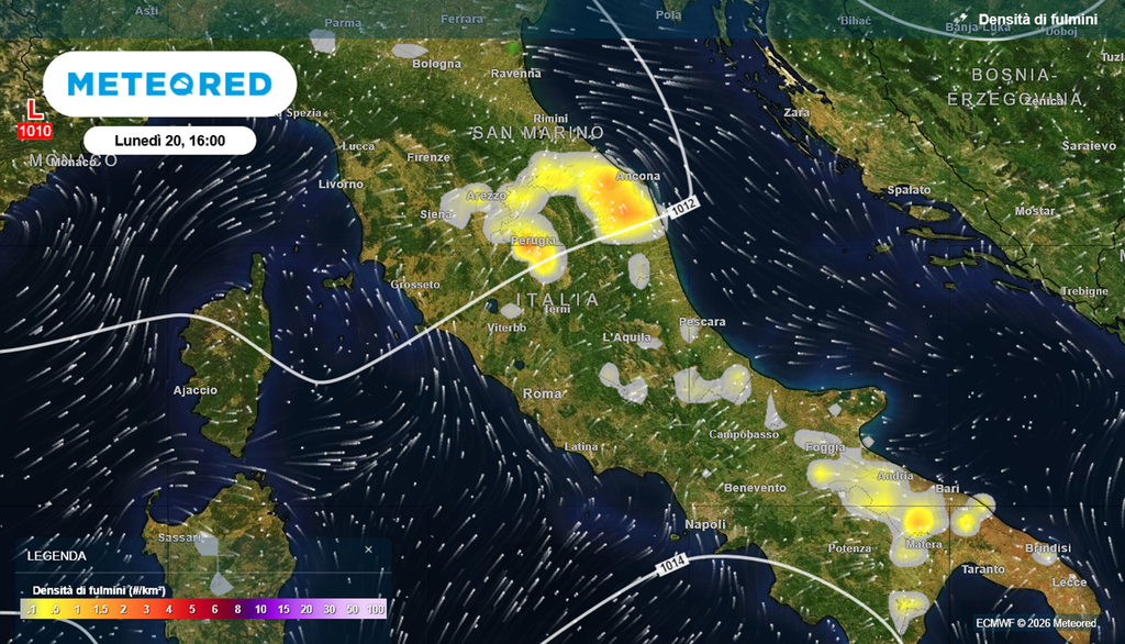 Densità di fulmini prevista nel pomeriggio di lunedì 20 aprile 2026.