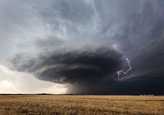 Domani in Italia si formeranno importanti sistemi temporaleschi: rischio forti piogge e grandinate in queste zone