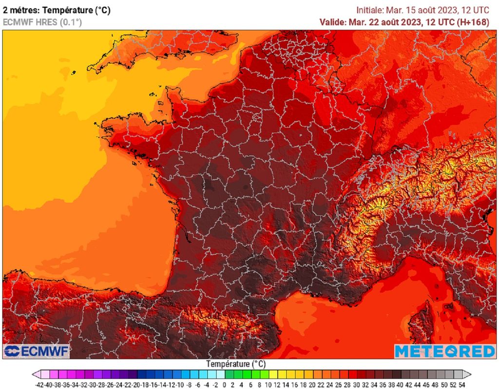 Le pic d'intensité de cette vague de chaleur devrait être atteint durant la journée de mardi avec souvent de 35 à 42°C à l'ombre !