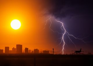 Domingo (5) sob alerta de perigo de tempestades e de baixa umidade para 14 estados; veja os detalhes
