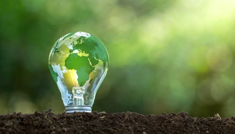Dormir mejor en verano gracias a la econom&iacute;a circular: as&iacute; act&uacute;an los residuos reciclados contra las noches tropicales