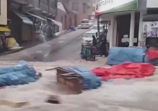 Dramáticos videos de las lluvias torrenciales en Sucre, Bolivia