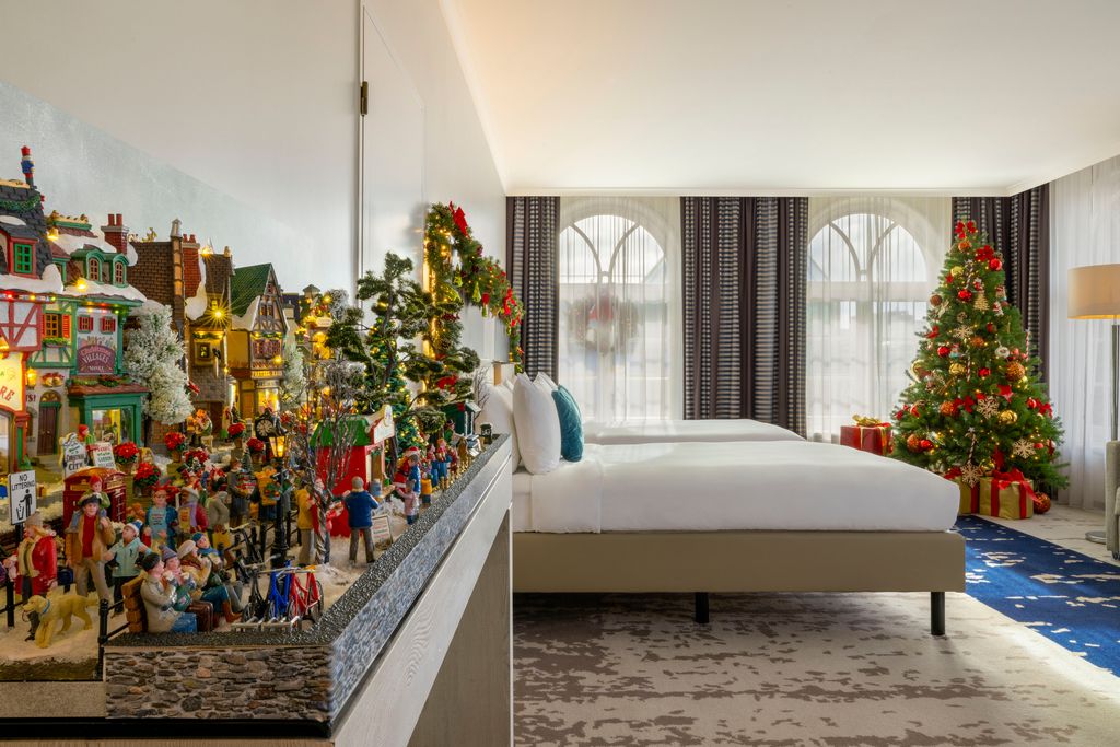 Die Santa Suite im Renaissance Hamburg lässt nicht nur Kinderaugen strahlen (Foto: Renaissance Hamburg) Die Santa Suite im Renaissance Hamburg lässt nicht nur Kinderaugen strahlen (Foto: Renaissance Hamburg)