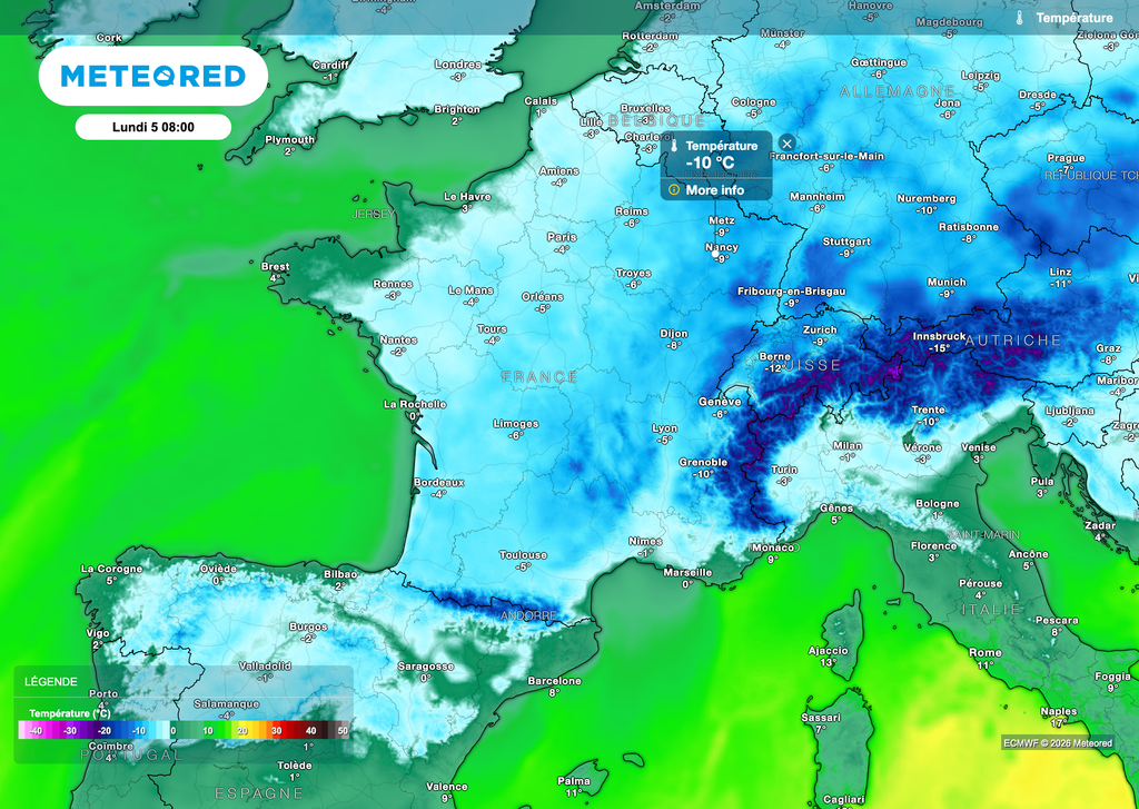 De très fortes gelées pourront s'observer ces prochaines matinées lorsque les éclaircies nocturnes se présenteront. De très fortes gelées pourront s'observer ces prochaines matinées lorsque les éclaircies nocturnes se présenteront.