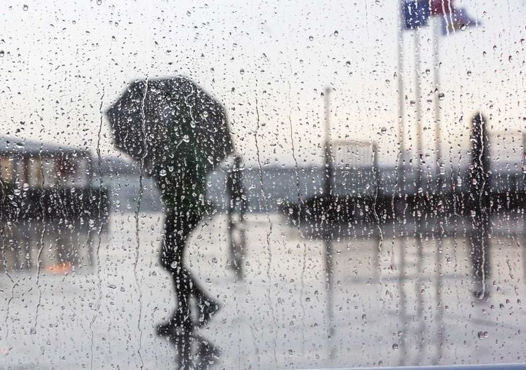 Duas frentes atl&acirc;nticas poder&atilde;o atingir Portugal entre 21 e 24 de outubro: a chuva est&aacute; de regresso?