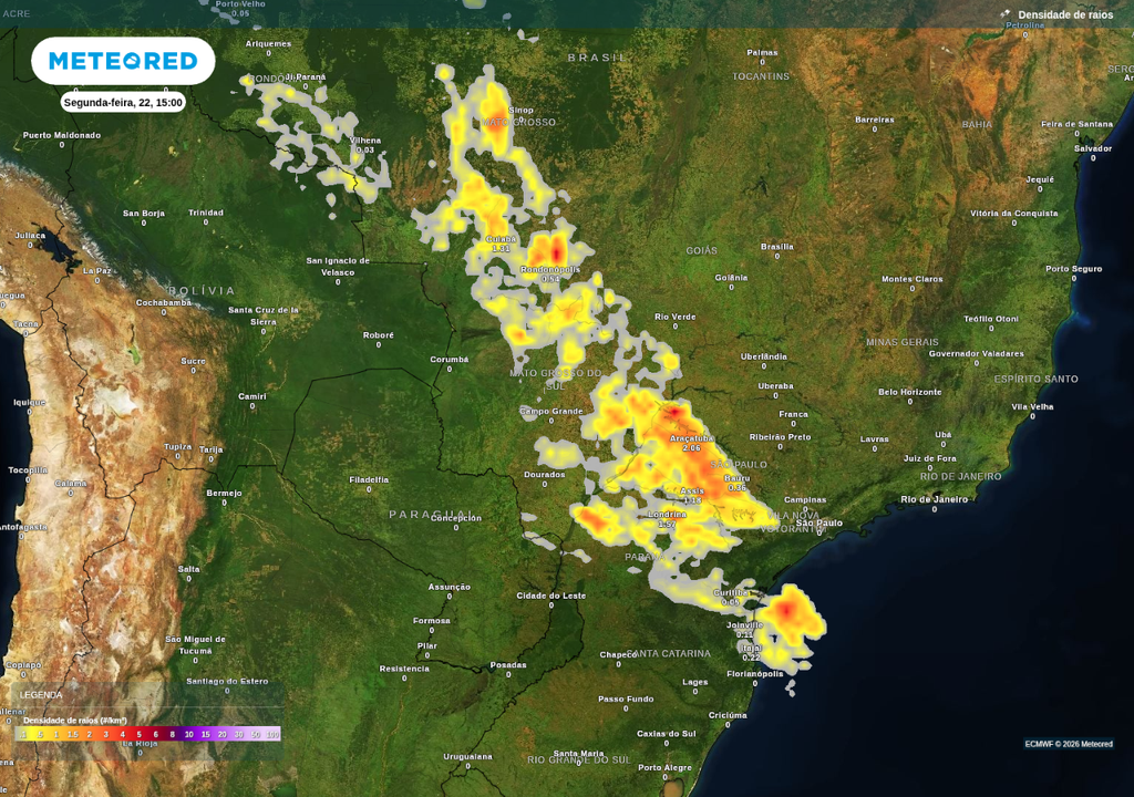 Previsão de tempestades para a noite de segunda-feira (23), segundo o ECMWF.