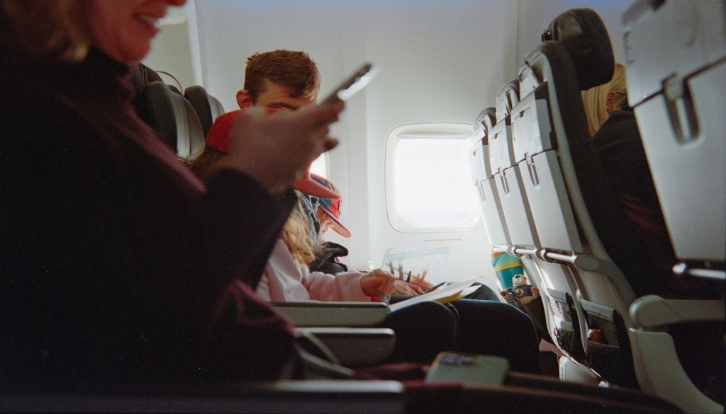 Avião Este estudo revela o que mais irrita os portugueses nos voos. Foto ilustrativa: Unsplash