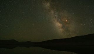 Eclipse total de luna en Tayikistán 