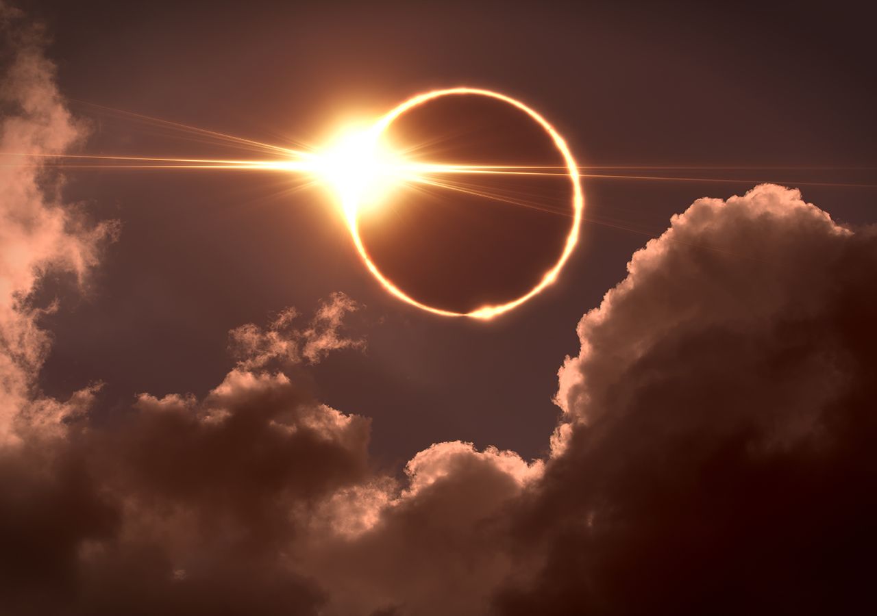 Eclipse De Sol 2024 Loria Raychel