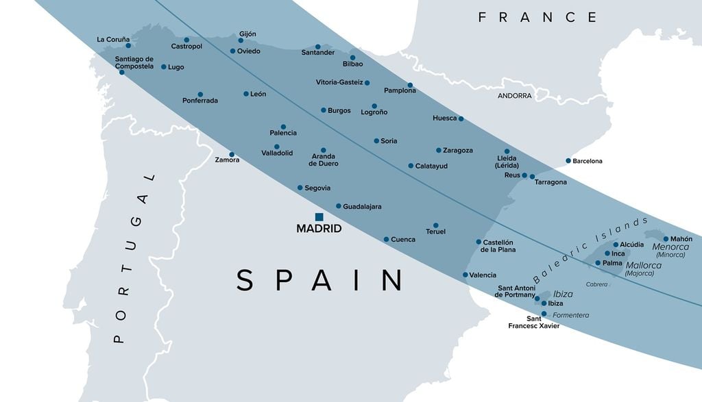 eclissi solare 12 agosto 2026 La fascia di totalità dell'eclissi del 12 agosto: attraverserà il nord della Spagna.