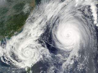 Efecto Fujiwhara, el baile que 'triunfa' entre tormentas y huracanes