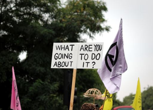 Effondrement des &eacute;cosyst&egrave;mes : le Royaume-Uni craint pour sa s&eacute;curit&eacute; nationale. La France doit-elle aussi s'inqui&eacute;ter?