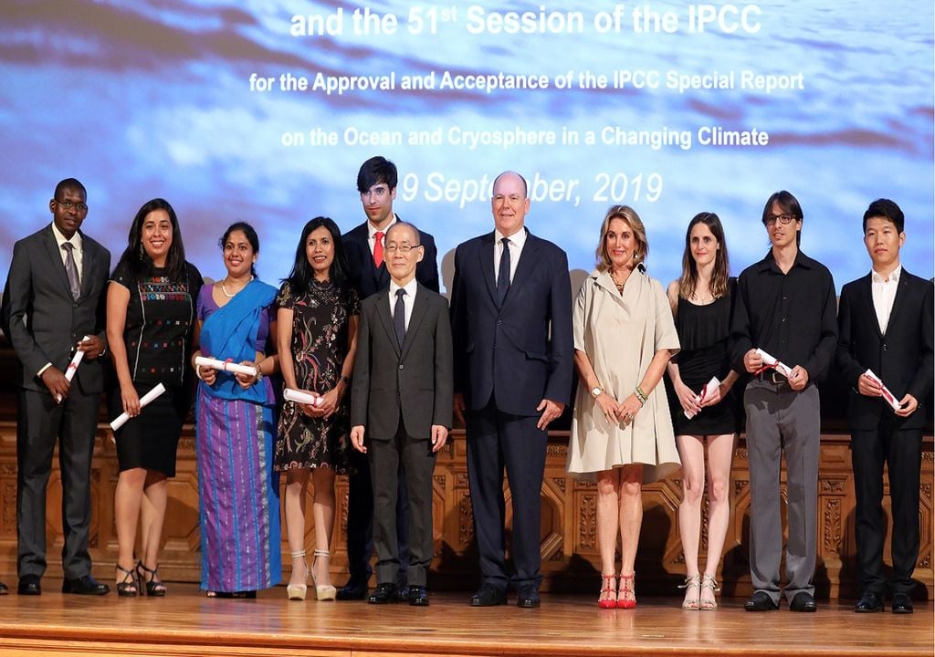 Grupo de galardonados por el IPCC y la Fundación del Príncipe Alberto II de Mónaco.