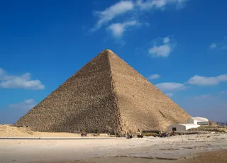 Egito: o que está por detrás do corredor descoberto na pirâmide de Quéops?